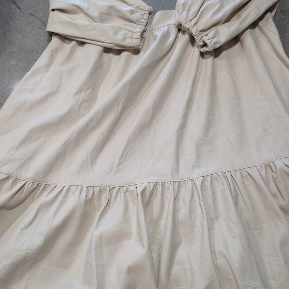 Jacqui E Cream Mini Dress